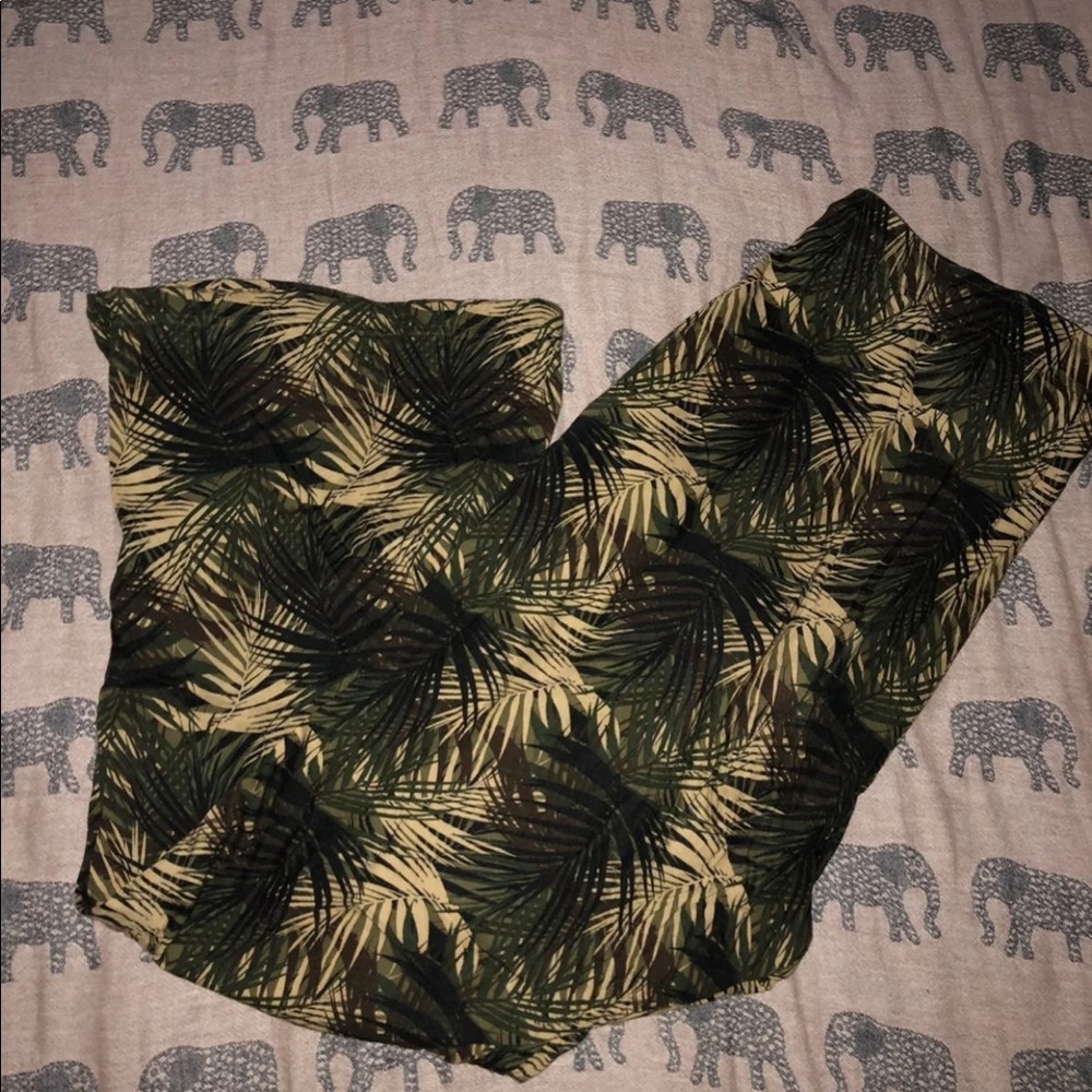 Men’s Jungle-printed Pajama Pants